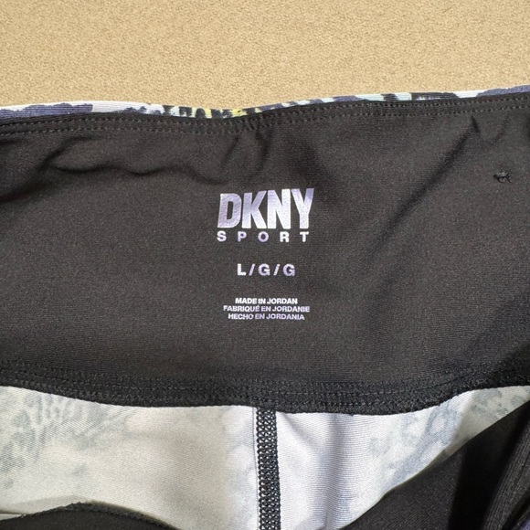 DKNY Multicolor Animal Print Leggings - Picture 4 of 4